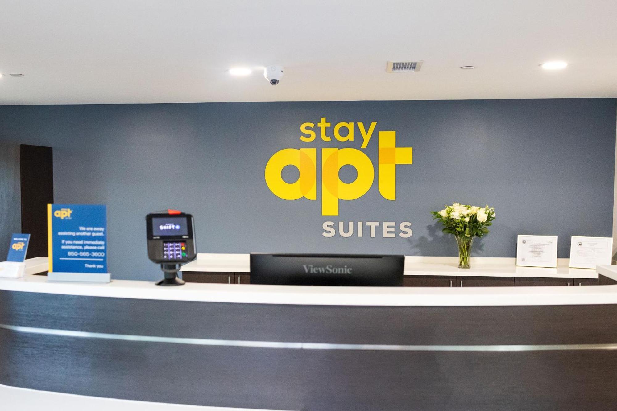 Stayapt Suites Atlanta-Newnan Εξωτερικό φωτογραφία